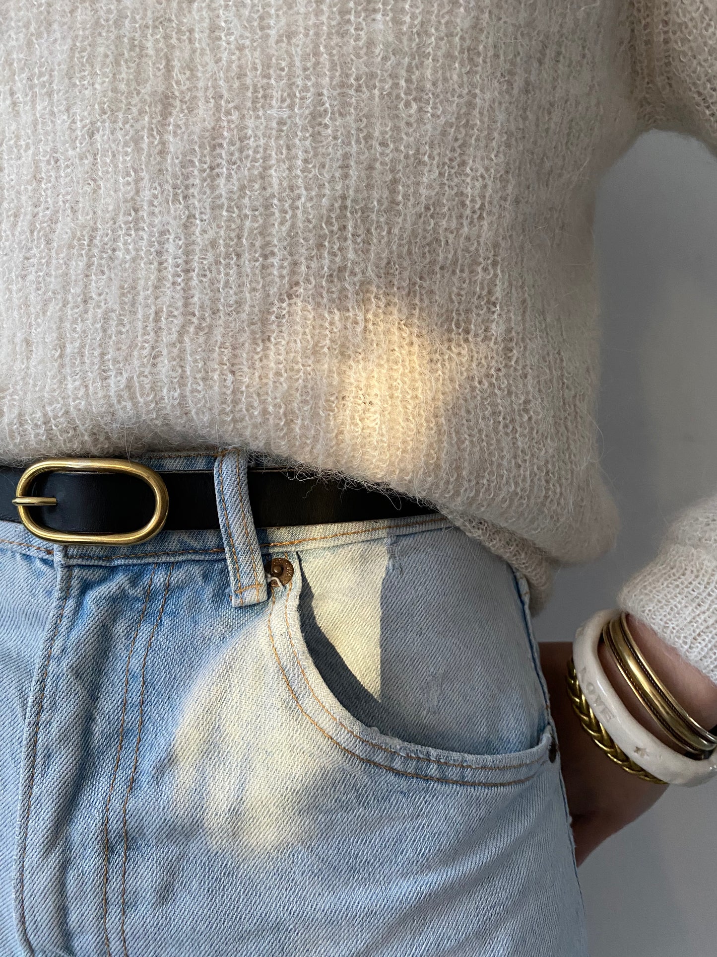TRAVERSE ceinture fine boucle ovale cuir nuit