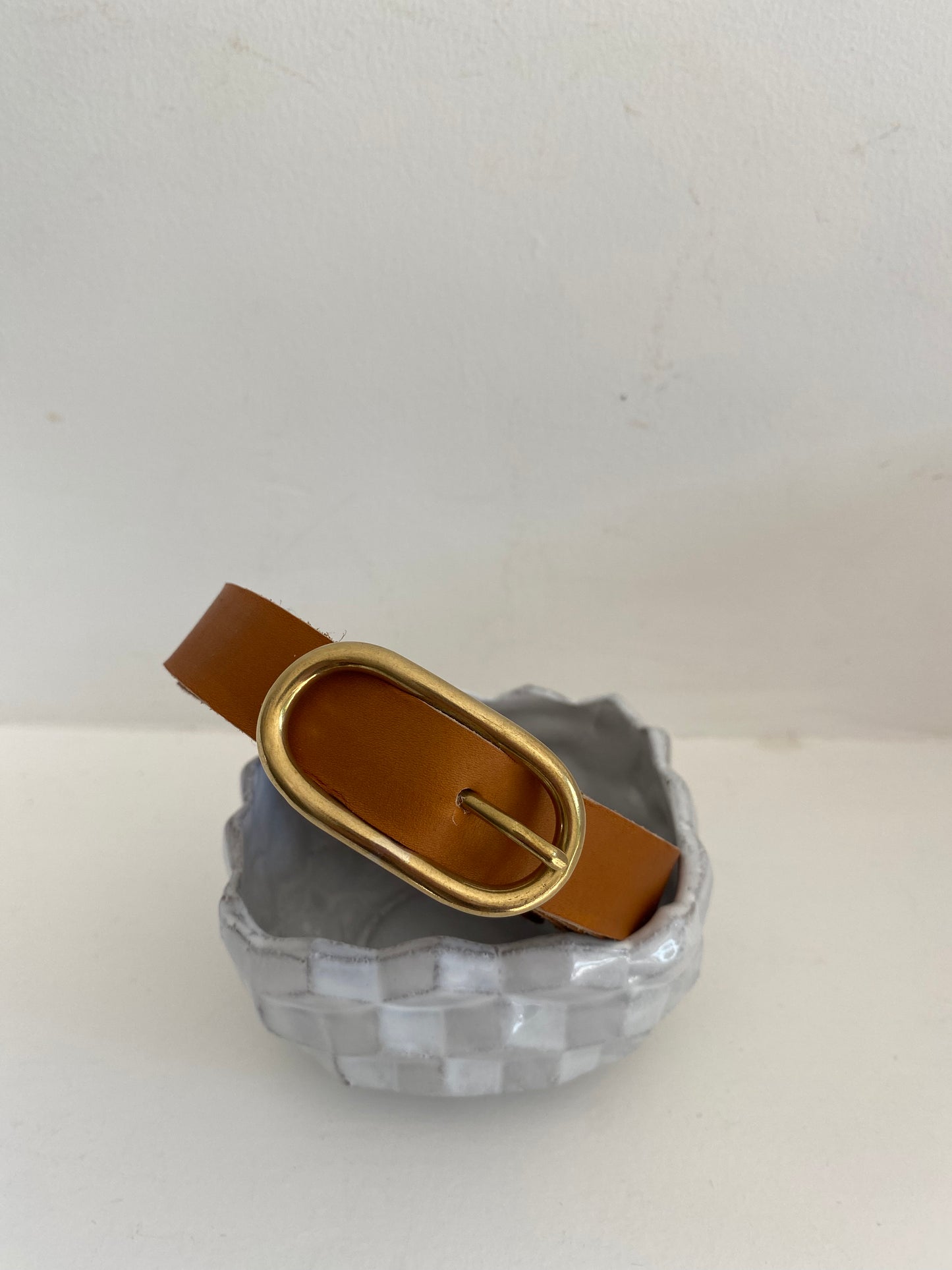 ceinture TRAVERSE fine boucle ovale cuir naturel